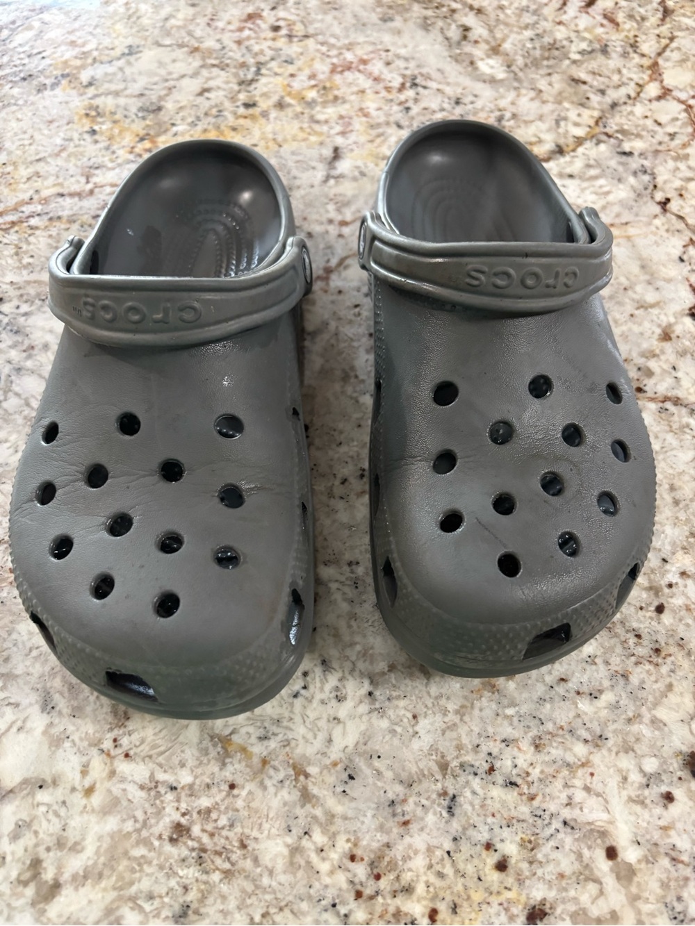 Crocs Classic Clog - Gray